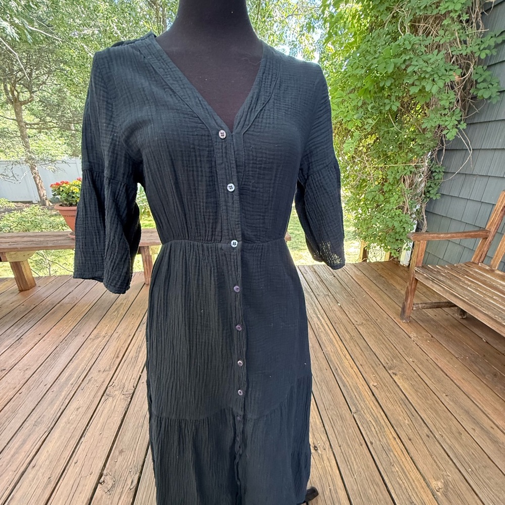 Saks Fifth Avenue Made In Italy Black Button-Front V-Neck Long Sleeve Midi Dress